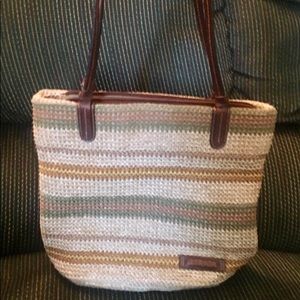 🔥LAST CHANCE🔥 Strada medium size woven purse